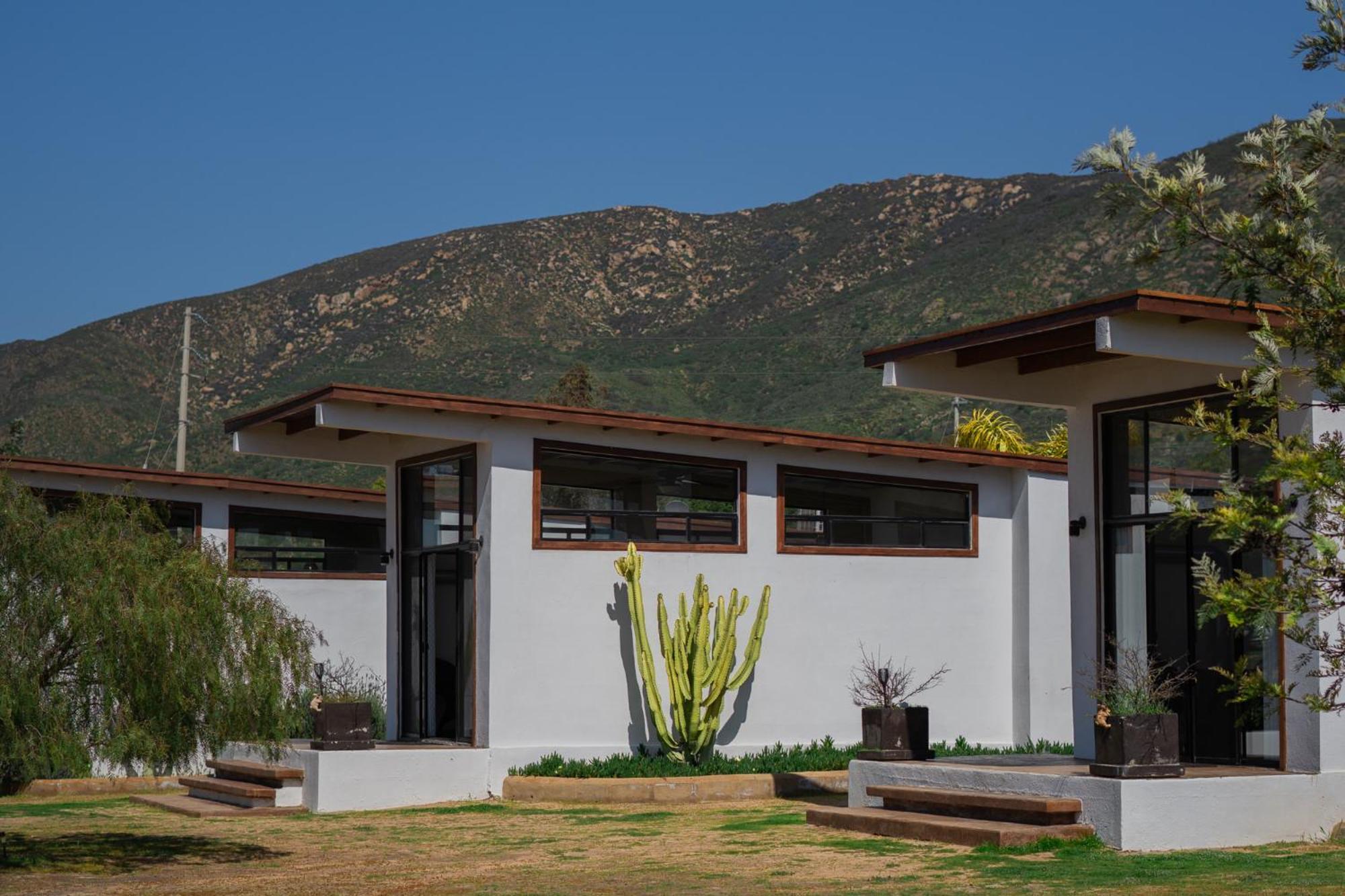 Villa Victoria, 瓜达鲁佩镇 外观 照片